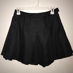 PLEATED SKATER SKIRT